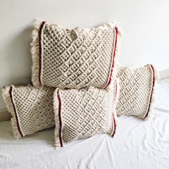 Macramè cushion cover