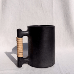 Longpi Black Pottery Beer Mug - Large