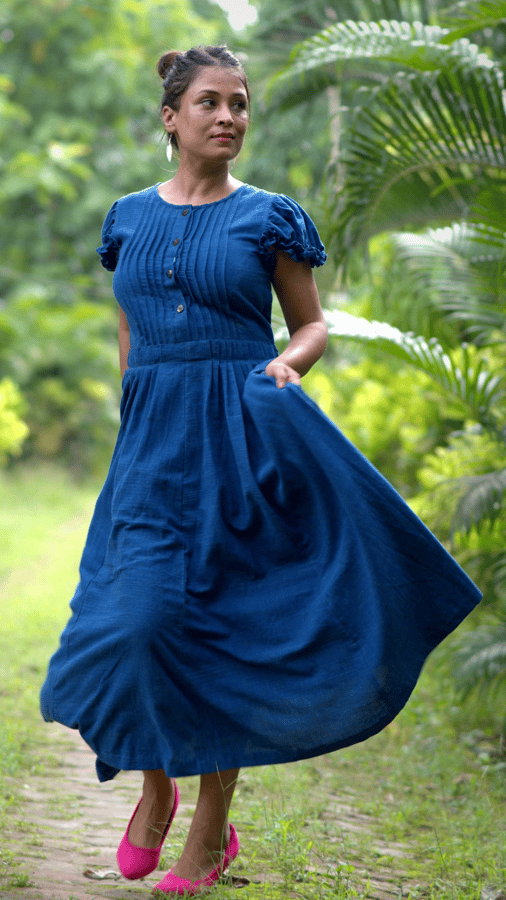 DAMSEL'S JOY - Puff Sleeved Ruffle Dress