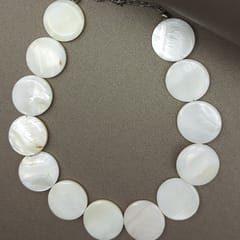 Scallop Mother of Pearl Necklace