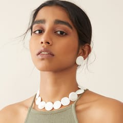 Scallop Mother of Pearl Necklace