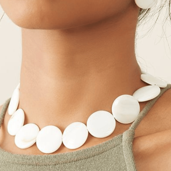 Scallop Mother of Pearl Necklace